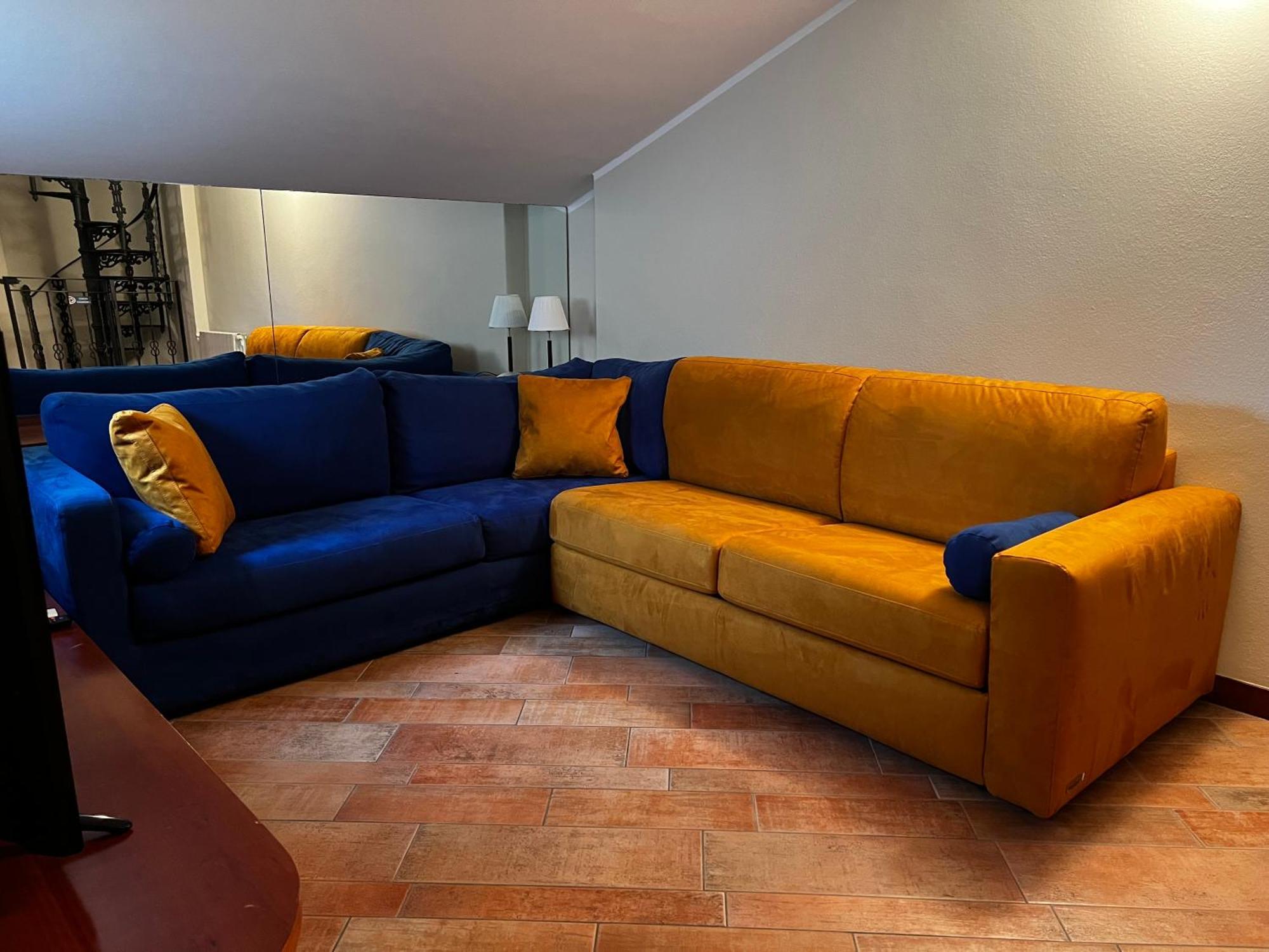 Attico In Piazza Matteotti Apartment Desenzano del Garda Exterior photo